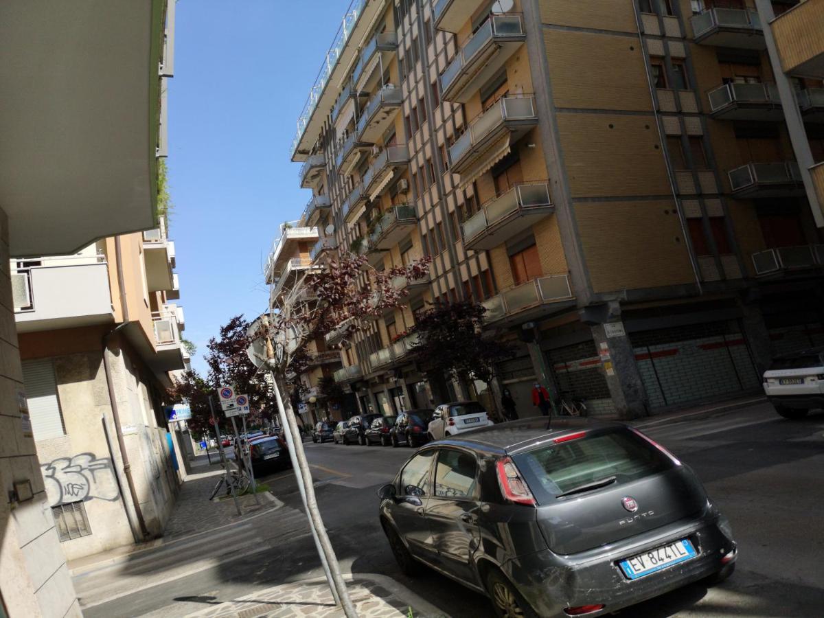 شقة Luxury Bellevue Centro Citta بيسكارا المظهر الخارجي الصورة